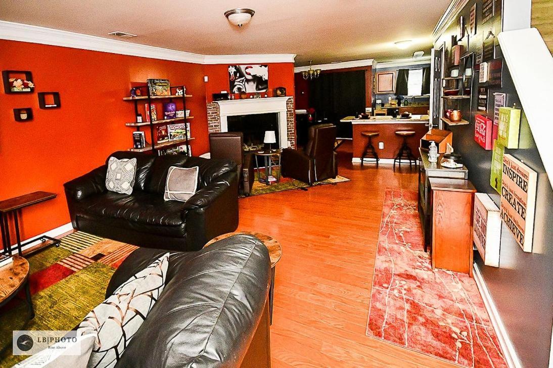 Amazing Large 3 Bed House With King Bed Less Than 10 Miles To Dtwn Atlanta Luaran gambar