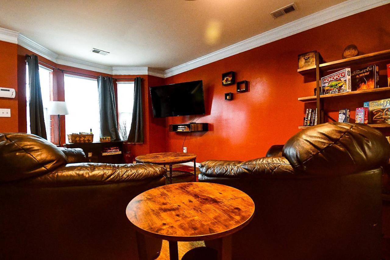 Amazing Large 3 Bed House With King Bed Less Than 10 Miles To Dtwn Atlanta Luaran gambar
