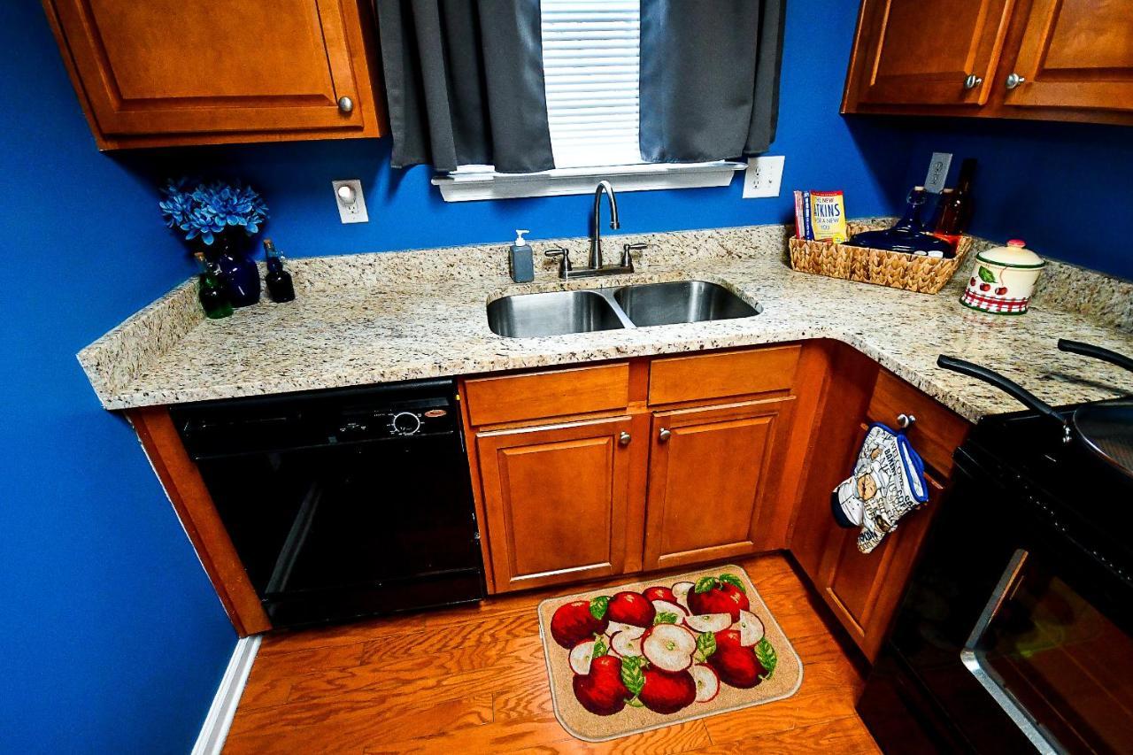 Amazing Large 3 Bed House With King Bed Less Than 10 Miles To Dtwn Atlanta Luaran gambar