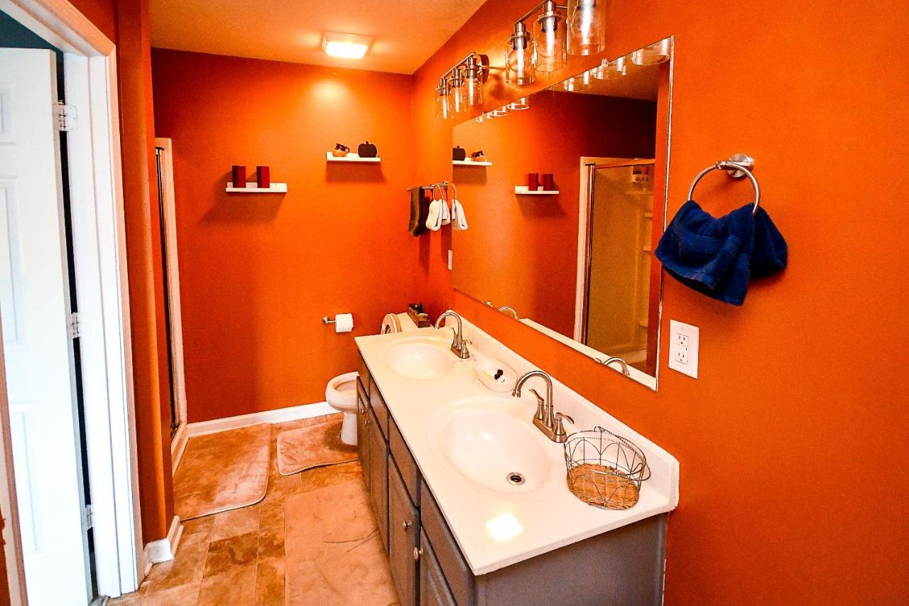 Amazing Large 3 Bed House With King Bed Less Than 10 Miles To Dtwn Atlanta Luaran gambar