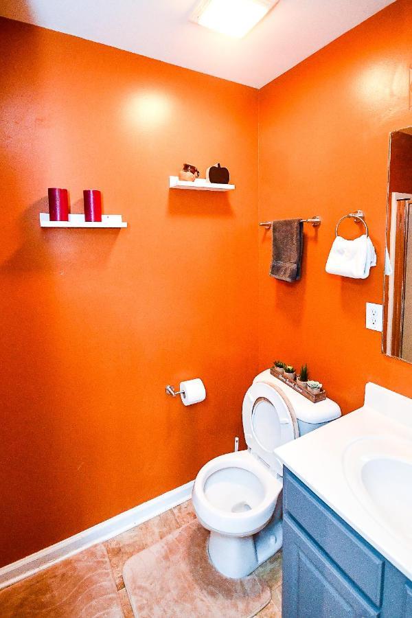 Amazing Large 3 Bed House With King Bed Less Than 10 Miles To Dtwn Atlanta Luaran gambar